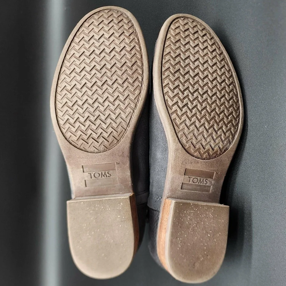 TOMS Booties Women 7.5 Gray‎ Deia Suede Ankle Boots Block Heel Zip 10013037